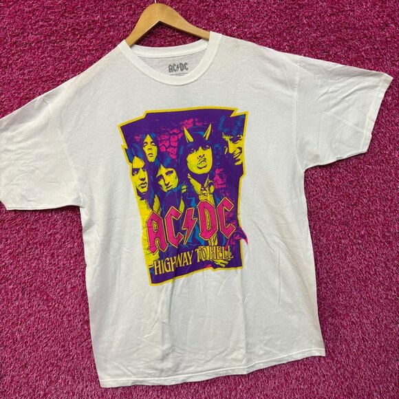 AC/DC Neon Highway to Hell Album Cover Art Hard Rock Tee XL - Picture 3 of 4